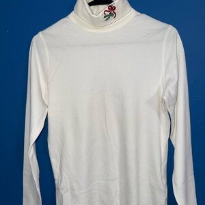 White Stag White Turtleneck with Mistletoe Embroidery